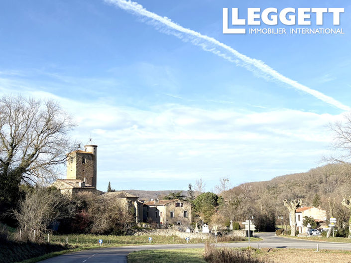 Image No.10-5 Bed House for sale