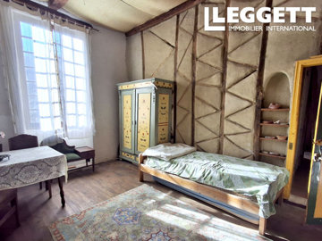 ahr0chm6ly9jzg4uagvzdglhlmltbw8vaw1hz2uvvevom