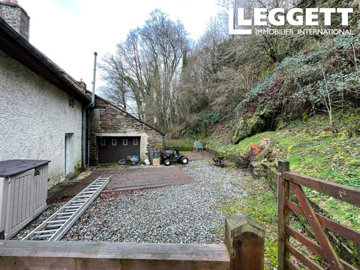 ahr0chm6ly9jzg4uagvzdglhlmltbw8vaw1hz2uvvevom