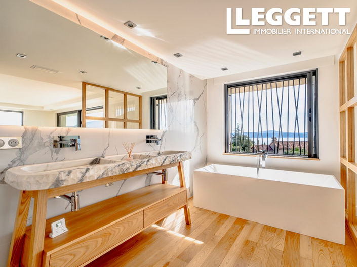 Image No.8-Maison de 5 chambres à vendre à Sainte-Maxime