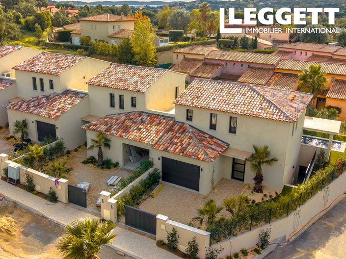 Image No.3-Maison de 3 chambres à vendre à Sainte-Maxime