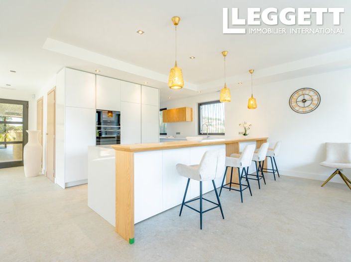 Image No.5-Maison de 6 chambres à vendre à Sainte-Maxime