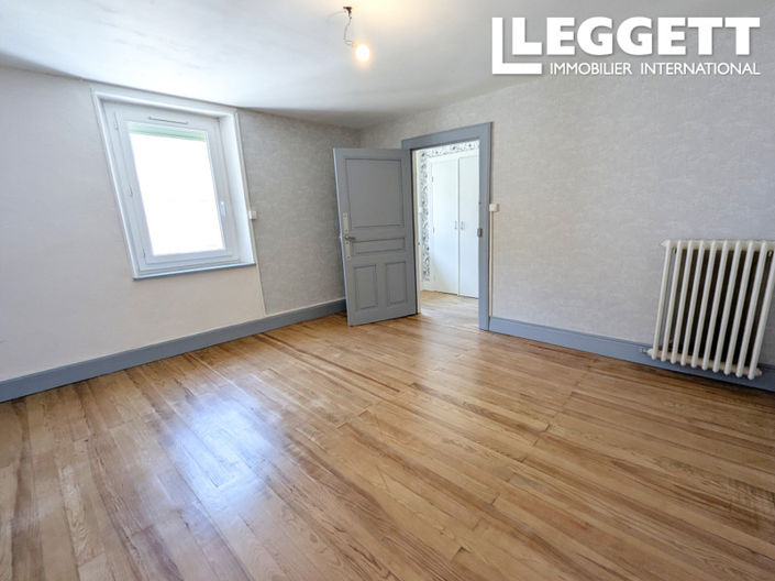 Image No.2-3 Bed House for sale