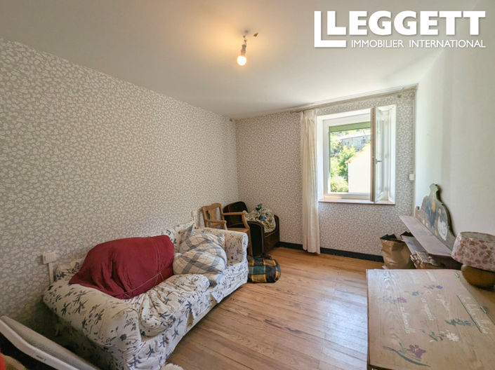 Image No.3-3 Bed House for sale