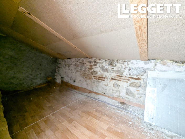 Image No.6-3 Bed House for sale