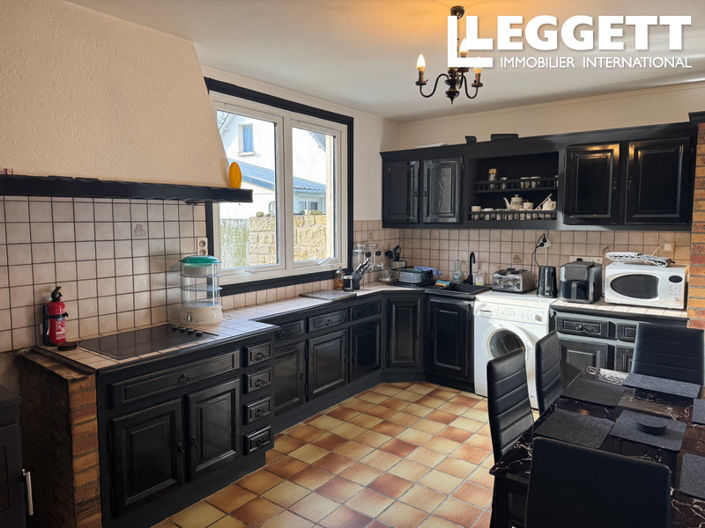 Image No.5-4 Bed House for sale