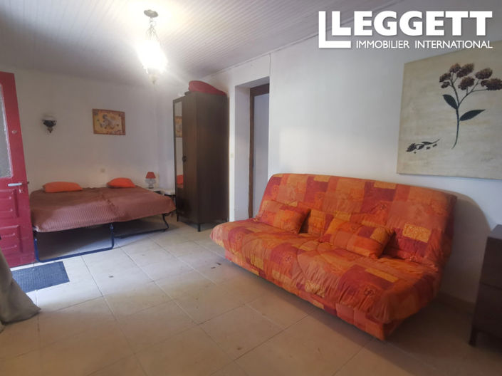 Image No.6-2 Bed House for sale