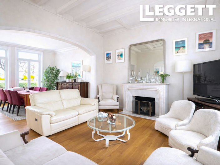 Image No.2-7 Bed House for sale