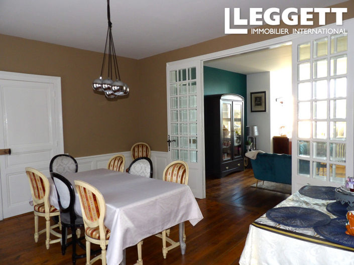 Image No.4-6 Bed House for sale