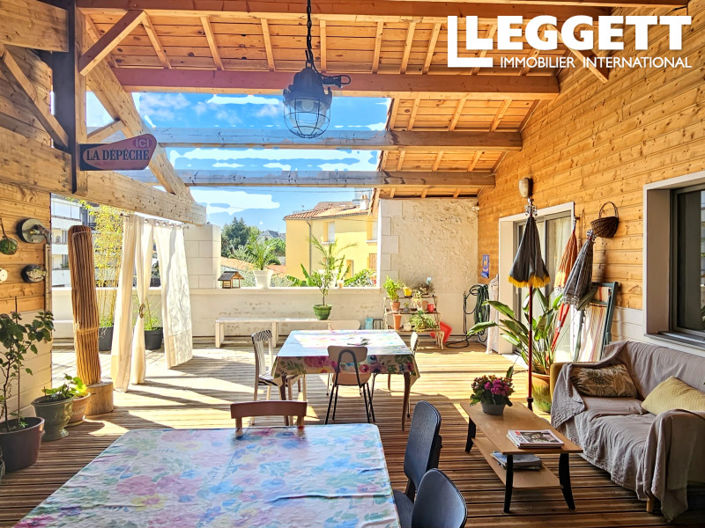 Image No.4-9 Bed House for sale