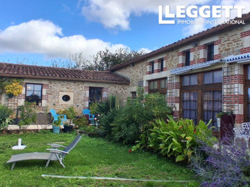 1 - Bazoges-en-Pareds, Maison