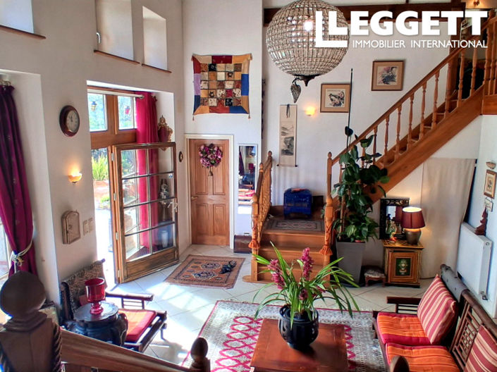 Image No.2-5 Bed House for sale