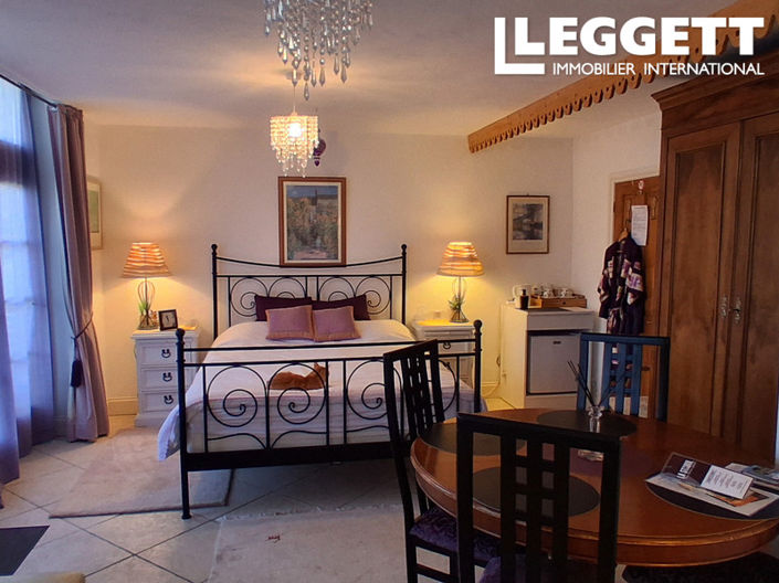 Image No.4-5 Bed House for sale