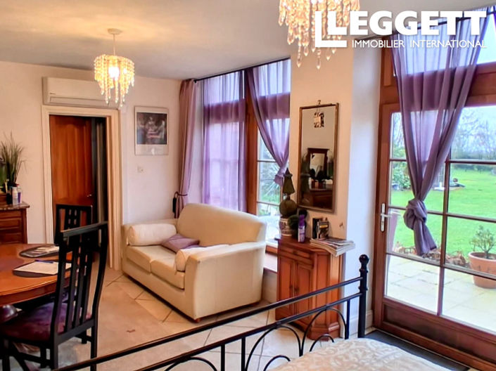 Image No.5-5 Bed House for sale