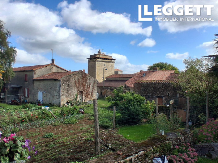 Image No.7-5 Bed House for sale