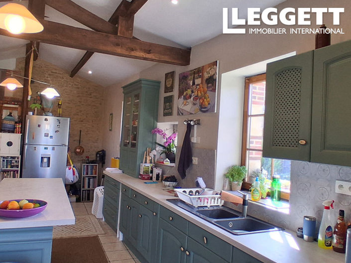 Image No.9-5 Bed House for sale