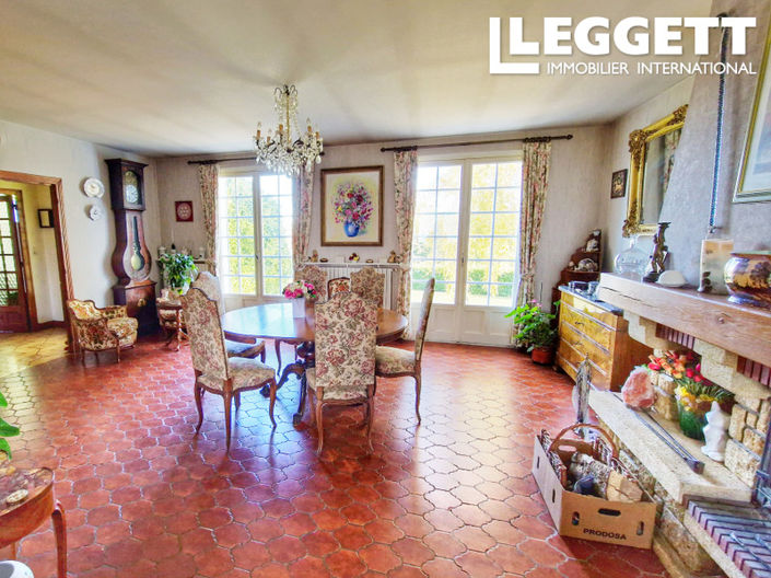 Image No.5-3 Bed House for sale