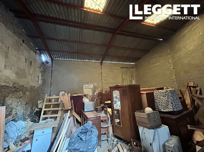 Image No.10-3 Bed House for sale