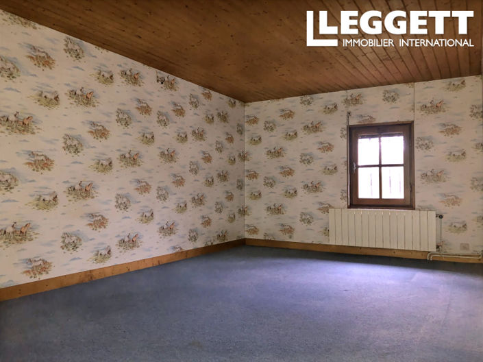 Image No.10-7 Bed House for sale