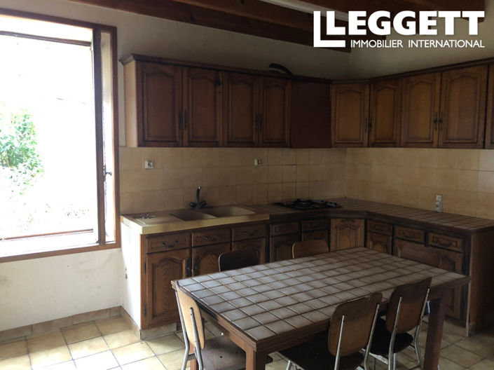 Image No.9-7 Bed House for sale