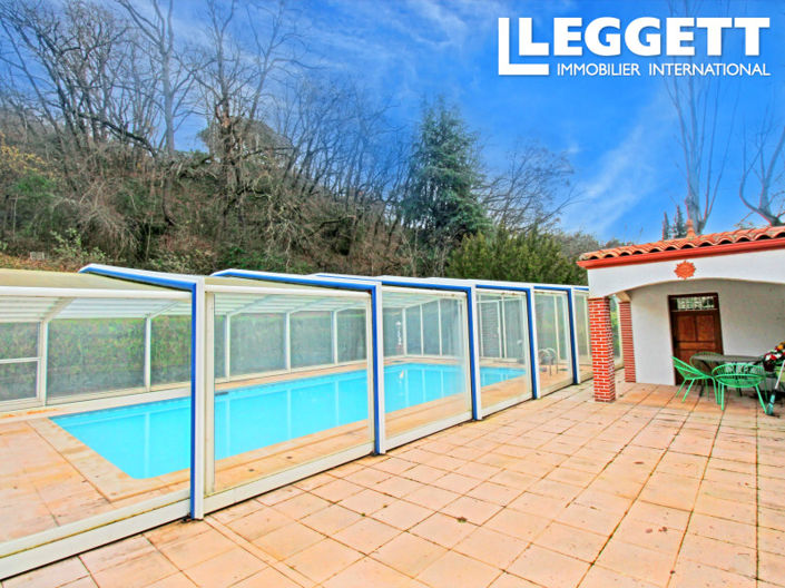 Image No.2-6 Bed House for sale