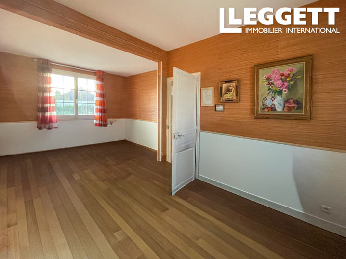 Image No.4-2 Bed House for sale