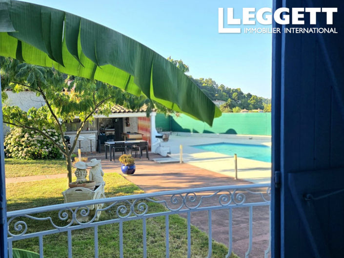 Image No.9-7 Bed House for sale