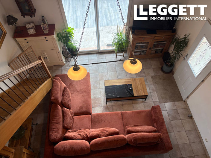 Image No.3-5 Bed House for sale