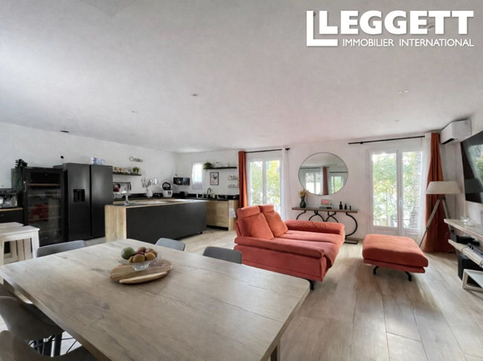 Image No.2-4 Bed House for sale