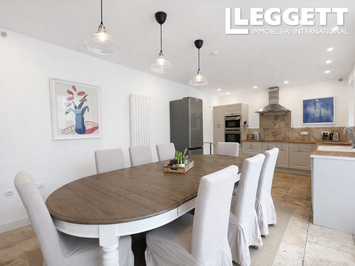 Image No.3-5 Bed House for sale