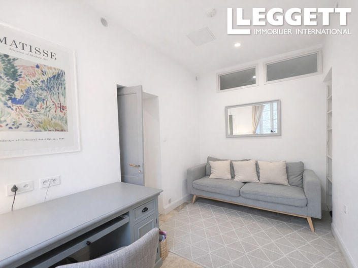 Image No.5-5 Bed House for sale