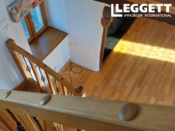 ahr0chm6ly9jzg4uagvzdglhlmltbw8vaw1hz2uvvevom