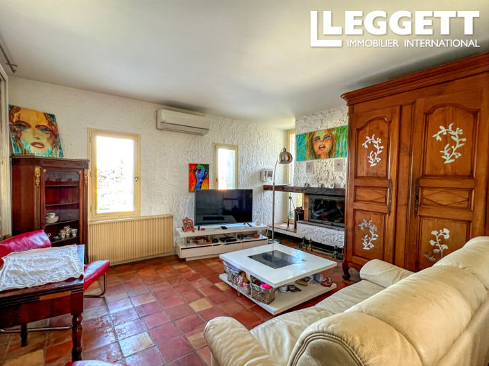 Image No.3-3 Bed House for sale