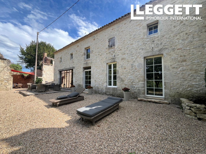 Image No.5-9 Bed Chateaux for sale