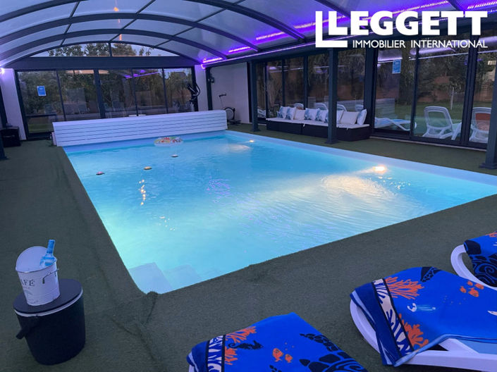 Image No.3-10 Bed House for sale