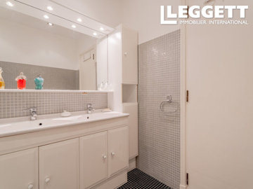 ahr0chm6ly9jzg4uagvzdglhlmltbw8vaw1hz2uvvevom