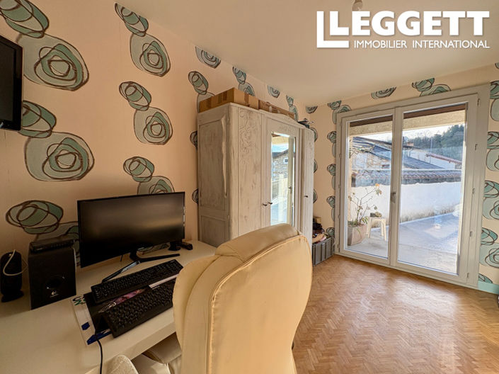 Image No.7-4 Bed House for sale