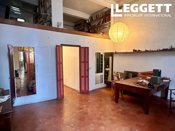 Image No.8-5 Bed Apartment for sale