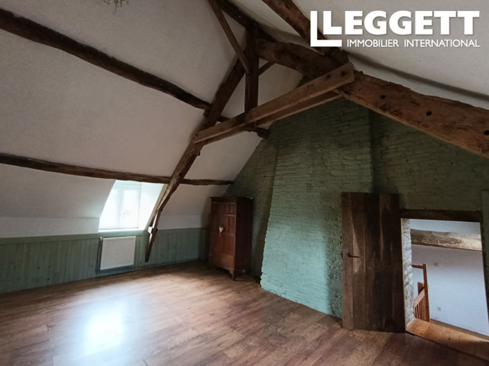 Image No.6-3 Bed House for sale