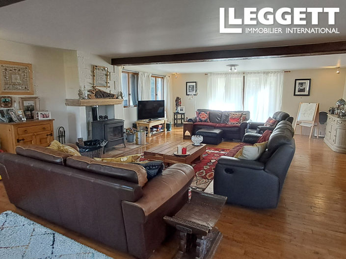 Image No.2-3 Bed House for sale