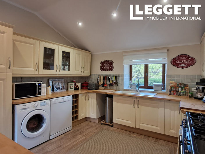 Image No.7-3 Bed House for sale