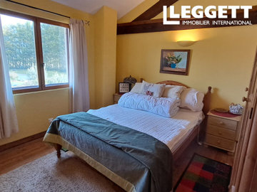 ahr0chm6ly9jzg4uagvzdglhlmltbw8vaw1hz2uvvevom