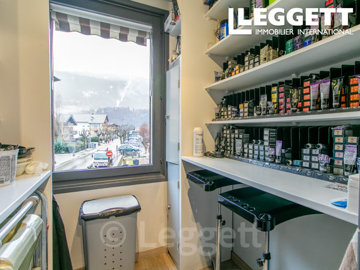 ahr0chm6ly9jzg4uagvzdglhlmltbw8vaw1hz2uvvevom