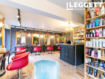 ahr0chm6ly9jzg4uagvzdglhlmltbw8vaw1hz2uvvevom