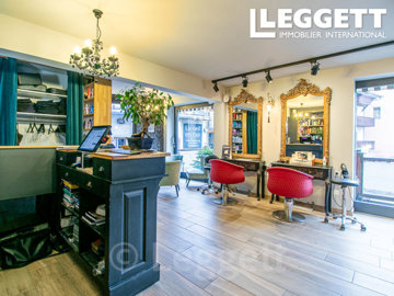 ahr0chm6ly9jzg4uagvzdglhlmltbw8vaw1hz2uvvevom