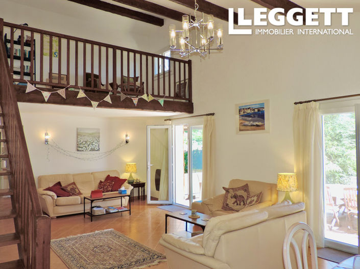 Image No.6-3 Bed House for sale