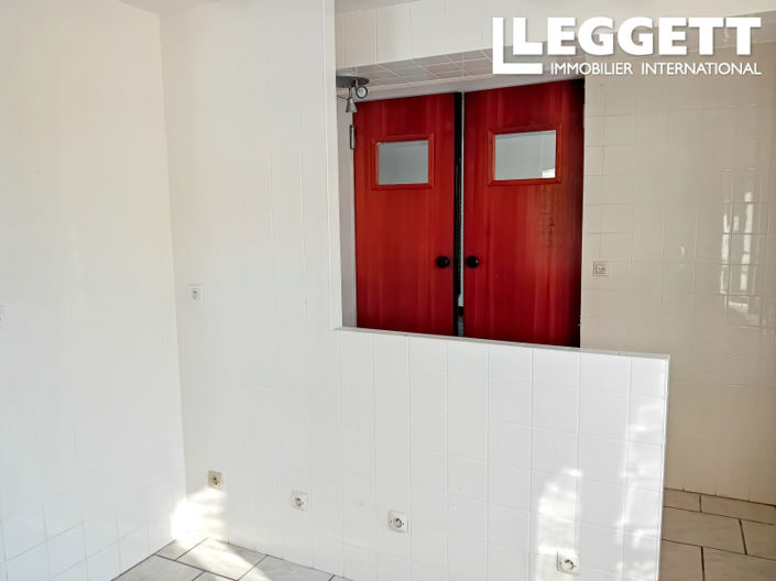 Image No.6-2 Bed House for sale