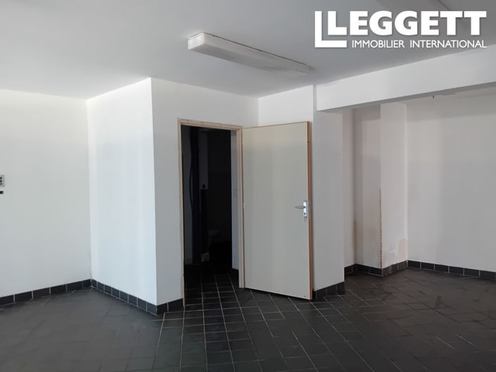 Image No.6-2 Bed House for sale