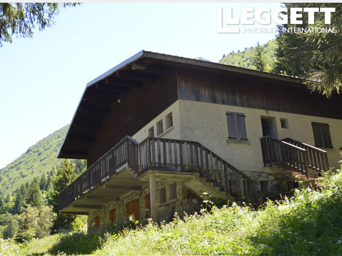 Image No.6-10 Bed House for sale