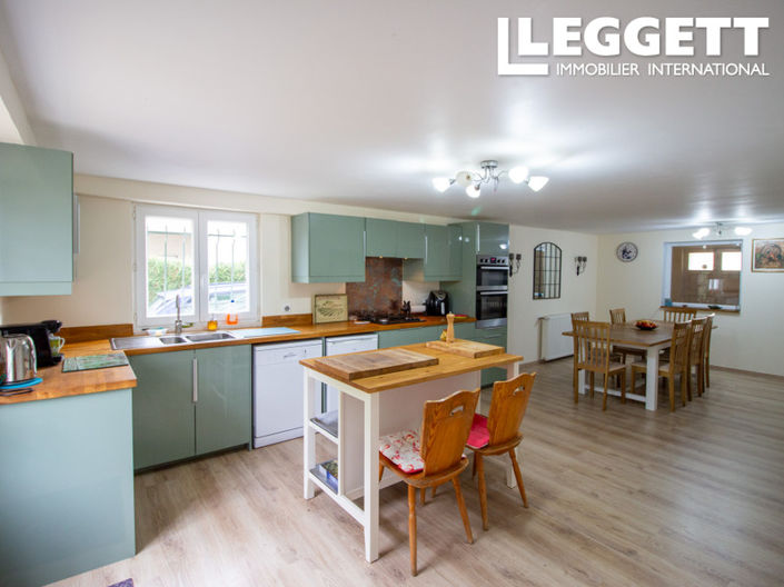 Image No.5-4 Bed House for sale